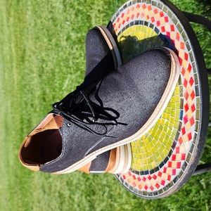 Florsheim Canvas Oxfords, Size 8